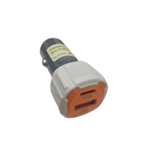 Carregador Veicular USB + Tipo C 
